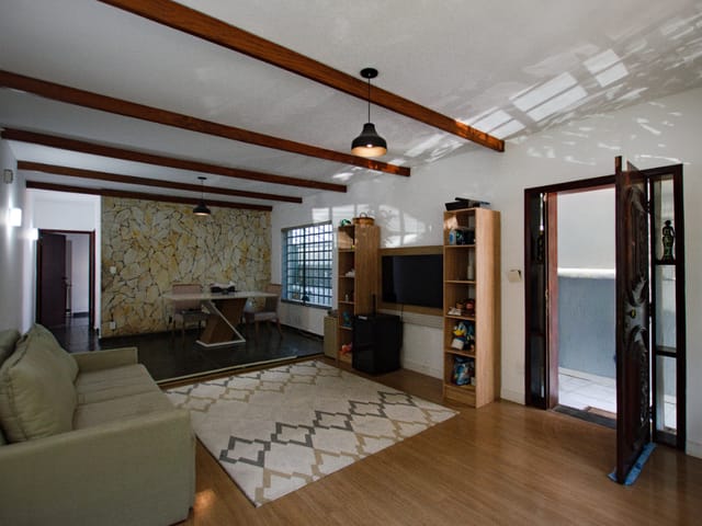 Casa com 217m² 5 quartos e 4 banheiros, à venda, no bairro Vila Madalena em São Paulo