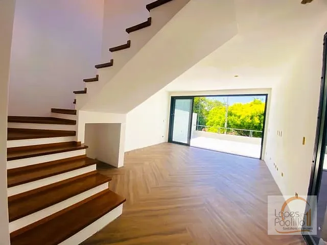 Casa com 180m² 3 quartos e 1 banheiro, à venda, no bairro Jardim Tapajós em Atibaia