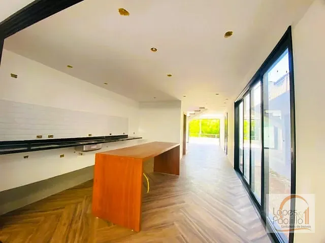 Casa com 180m² 3 quartos e 1 banheiro, à venda, no bairro Jardim Tapajós em Atibaia