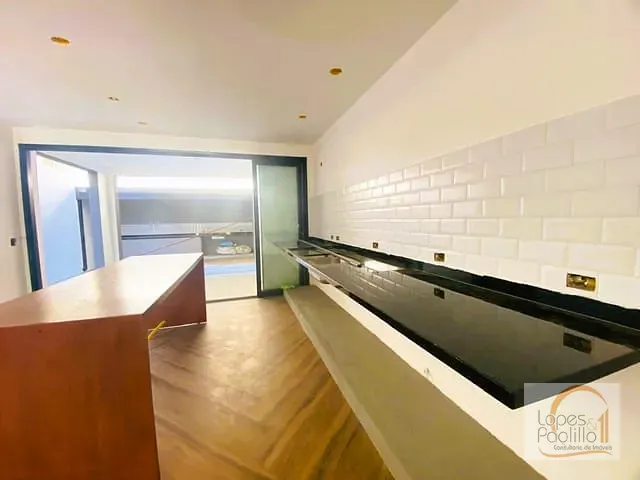 Casa com 180m² 3 quartos e 1 banheiro, à venda, no bairro Jardim Tapajós em Atibaia