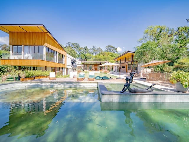 Casa com 3000m² 6 quartos e 8 banheiros, à venda ou para alugar, no bairro Condomínio Terras de São José em Itu