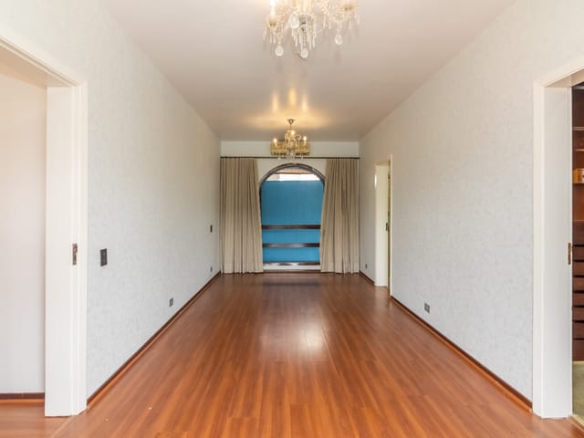 Casa com 1253m² 4 quartos e 6 banheiros, à venda, no bairro Morumbi em São Paulo
