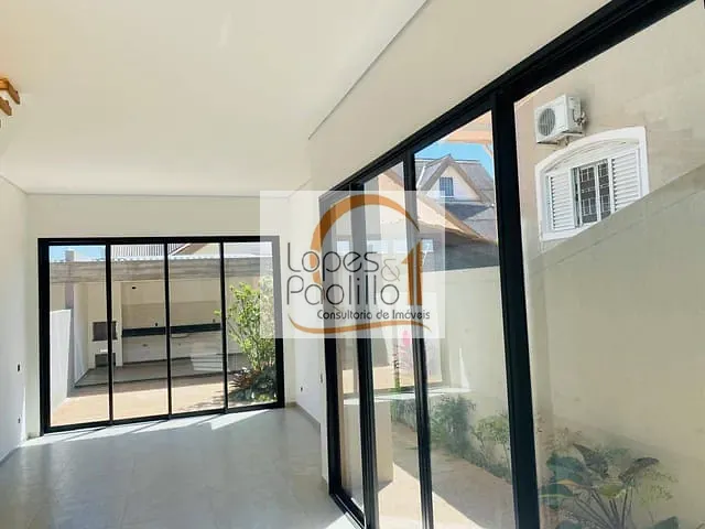 Casa com 200m² 3 quartos e 3 banheiros, à venda, no bairro Loteamento Loanda em Atibaia