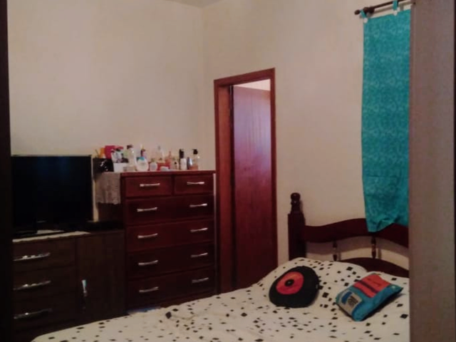Casa com 250m² 3 quartos e 1 banheiro, à venda, no bairro Vila Suiça em Pindamonhangaba