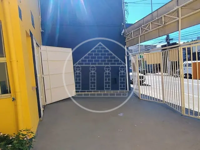 Prédio com 534m², para alugar, no bairro Parelheiros em São Paulo