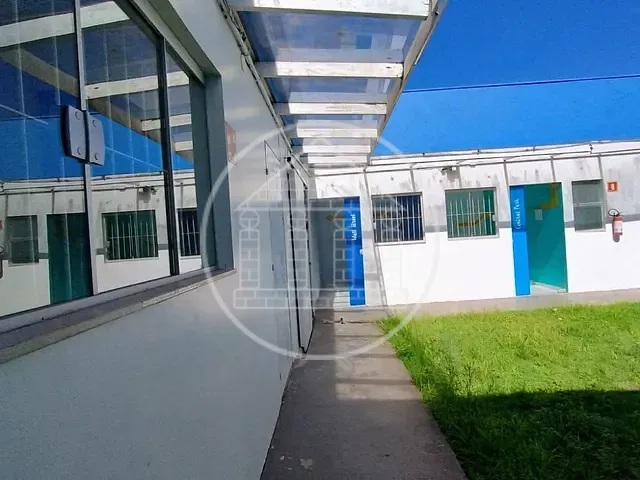 Prédio com 534m², para alugar, no bairro Parelheiros em São Paulo