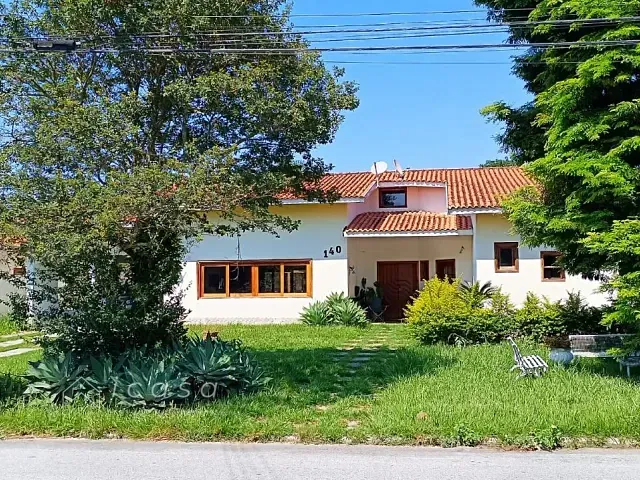 Casa com 1250m² 3 quartos e 5 banheiros, à venda, no bairro Condominio Vale Do Sol em Tremembé