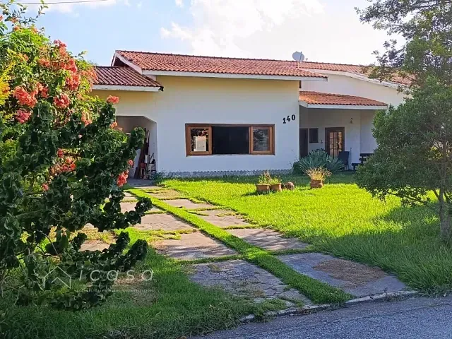 Casa com 1250m² 3 quartos e 5 banheiros, à venda, no bairro Condominio Vale Do Sol em Tremembé
