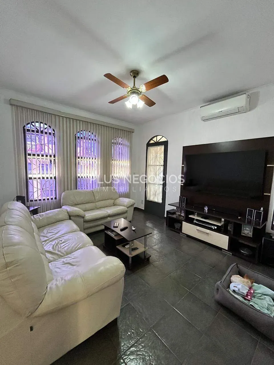 Casa, 3 quartos, 127 m² - Foto 2