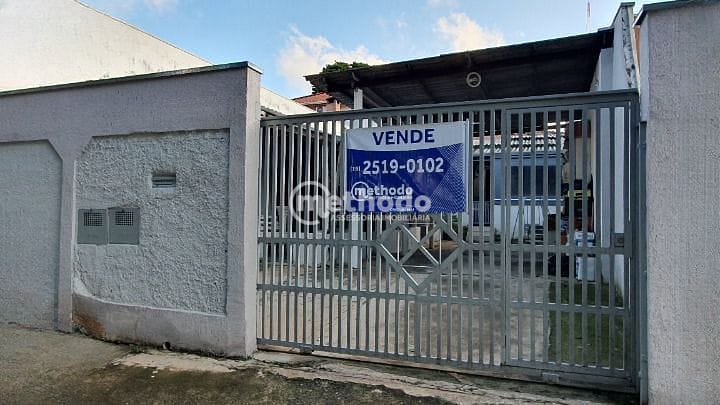 Casa, 3 quartos, 140 m² - Foto 2