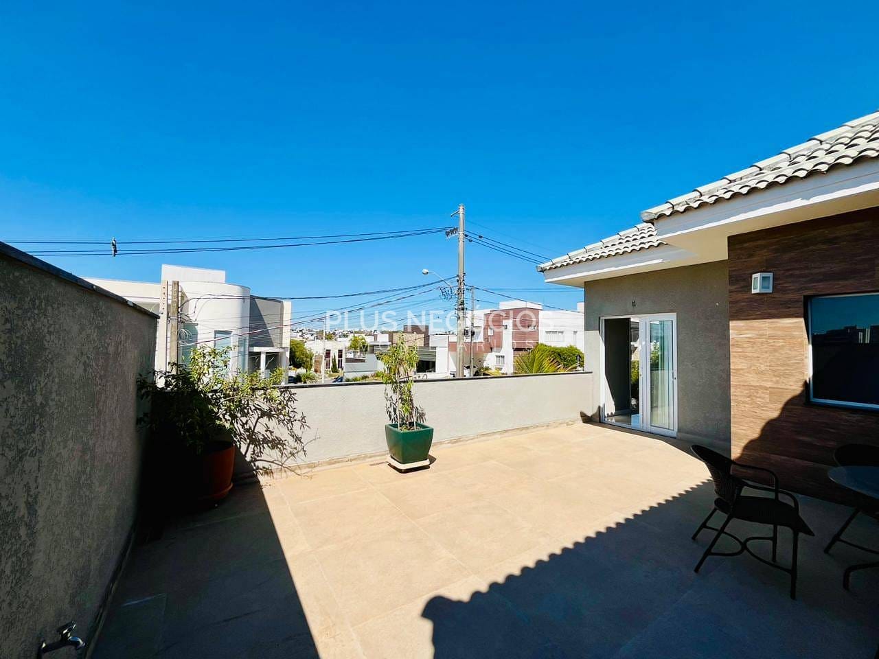 Casa à venda com 4 quartos, 296m² - Foto 34