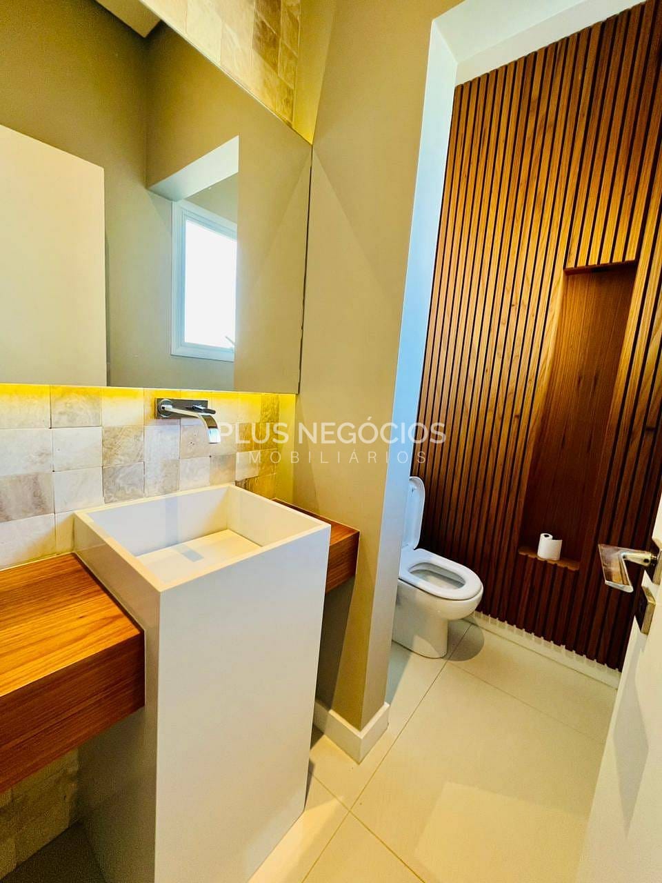 Casa à venda com 4 quartos, 296m² - Foto 31