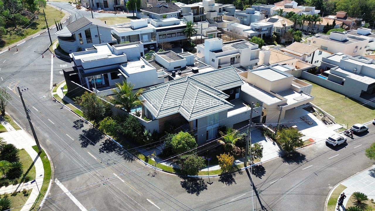 Casa à venda com 4 quartos, 296m² - Foto 10