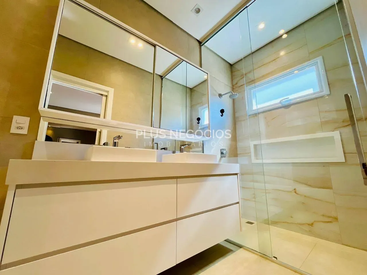 Casa, 4 quartos, 296 m² - Foto 26
