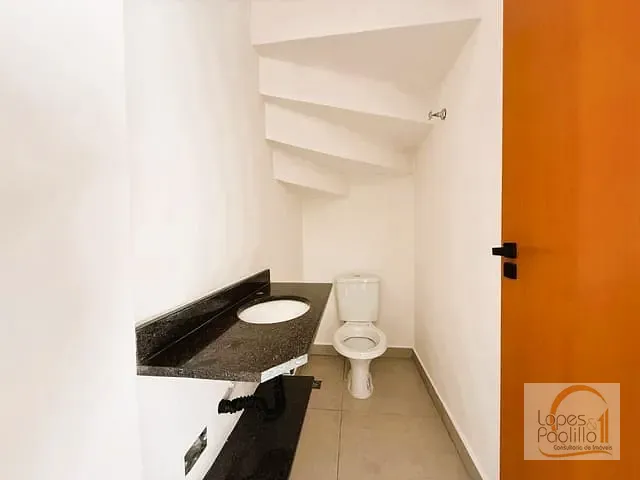 Casa com 103m² 2 quartos e 2 banheiros, à venda, no bairro Jardim Santo Antônio em Atibaia