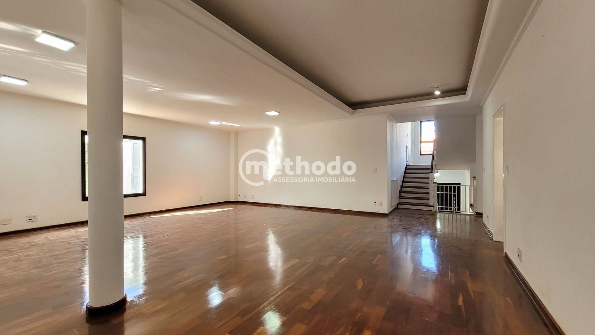 Casa, 5 quartos, 627 m² - Foto 4