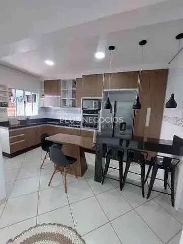 Casa, 2 quartos, 132 m² - Foto 1