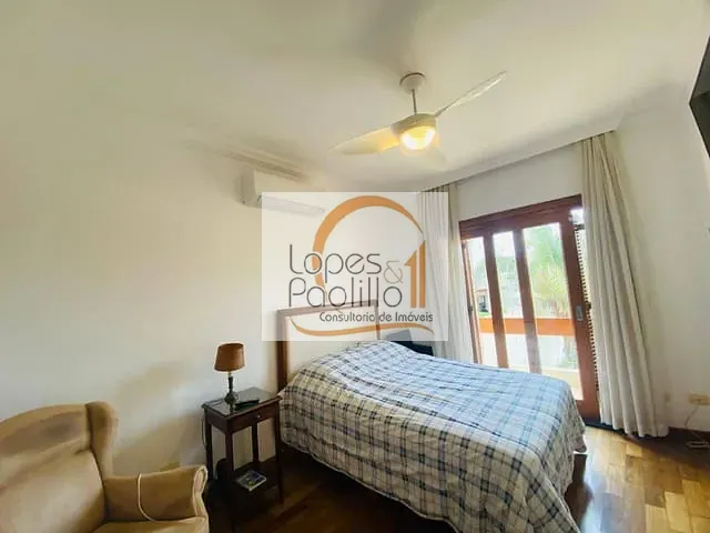 Casa com 100m² 4 quartos e 5 banheiros, à venda, no bairro Vila Santista em Atibaia