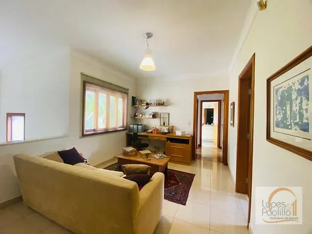 Casa com 100m² 4 quartos e 5 banheiros, à venda, no bairro Vila Santista em Atibaia