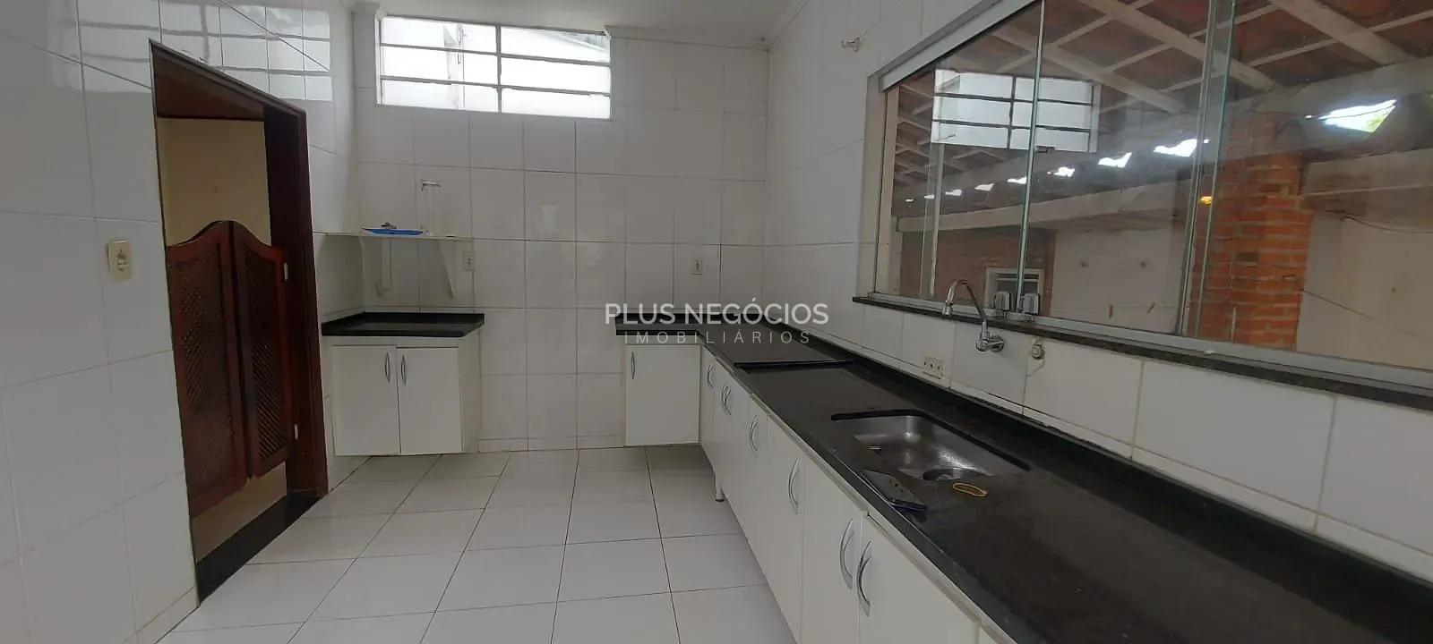 Casa, 4 quartos, 297 m² - Foto 3