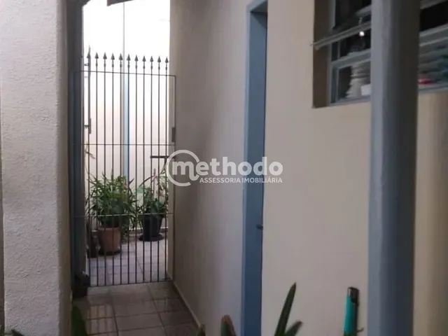 Casa com 242m² 2 quartos e 1 banheiro, à venda, no bairro Jardim Nova Europa em Campinas