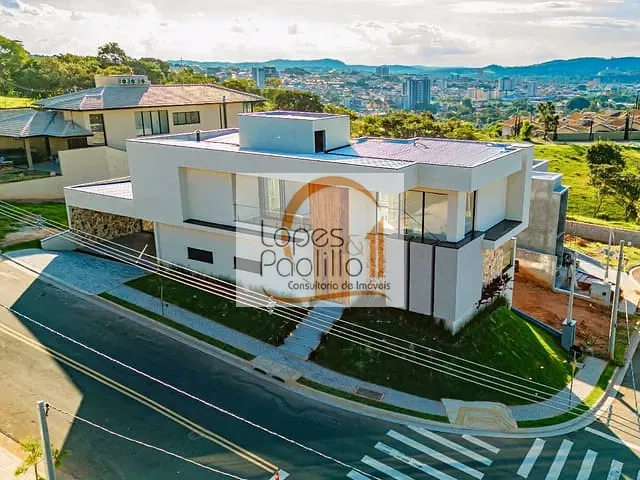 Casa com 392m² 4 quartos e 4 banheiros, à venda, no bairro Nova Gardênia em Atibaia