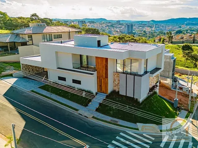 Casa com 392m² 4 quartos e 4 banheiros, à venda, no bairro Nova Gardênia em Atibaia
