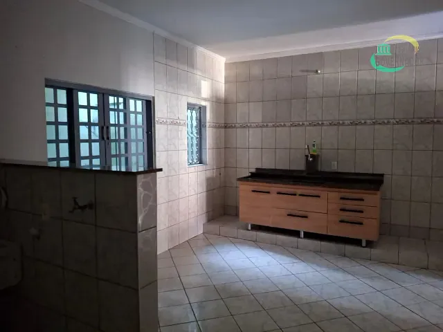 Casa com 76m² 2 quartos e 1 banheiro, à venda, no bairro Jardim Santa Clara em Campinas