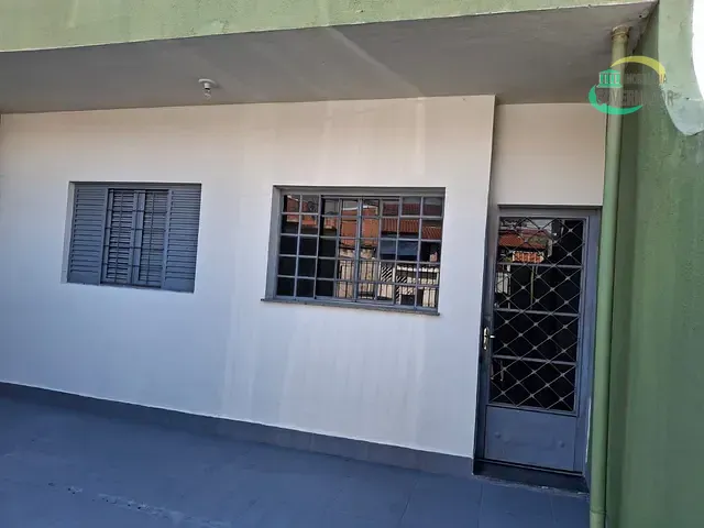 Casa com 76m² 2 quartos e 1 banheiro, à venda, no bairro Jardim Santa Clara em Campinas