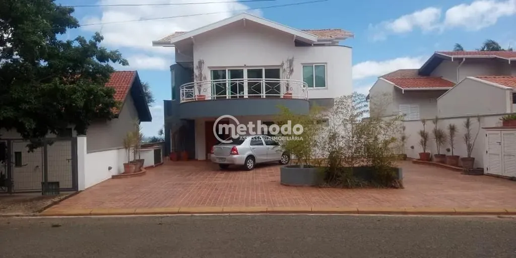 Casa, 3 quartos, 404 m² - Foto 1