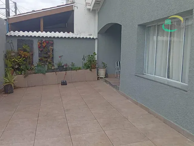 Casa com 220m² 3 quartos e 3 banheiros, à venda, no bairro Jardim Amanda II em Hortolândia