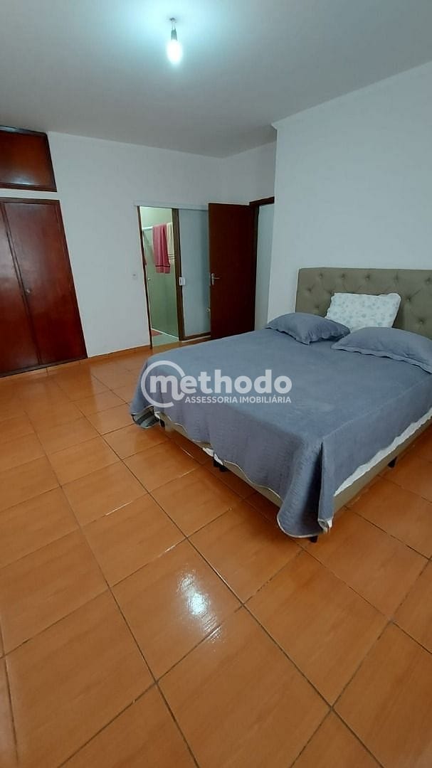 Casa, 3 quartos, 250 m² - Foto 13