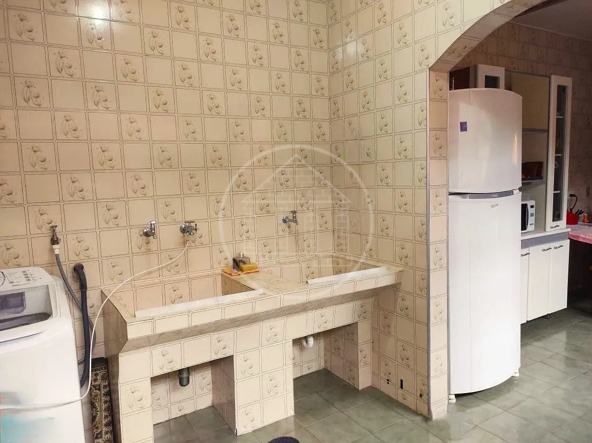 Casa, 4 quartos, 260 m² - Foto 19