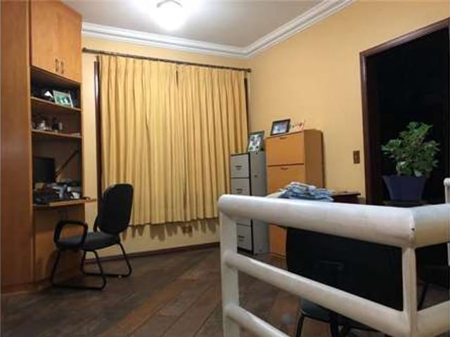Casa com 250m² 3 quartos e 5 banheiros, à venda, no bairro Lar São Paulo em São Paulo
