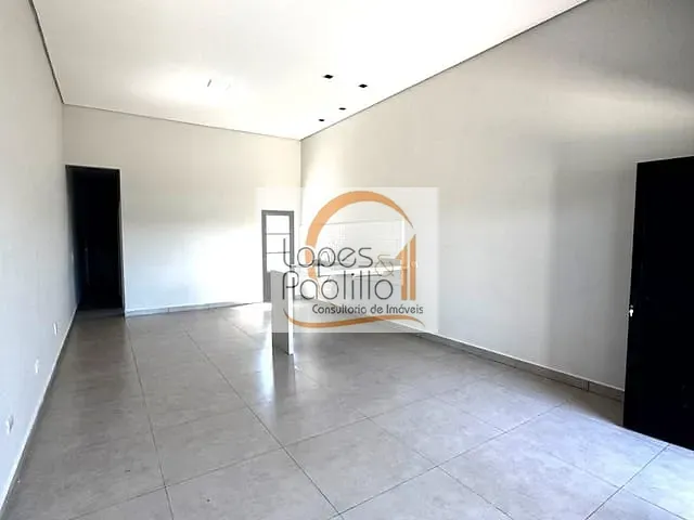 Casa com 125m² 2 quartos e 1 banheiro, à venda, no bairro Jardim São Felipe em Atibaia