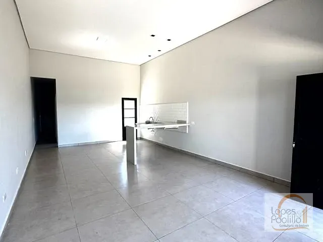 Casa com 125m² 2 quartos e 1 banheiro, à venda, no bairro Jardim São Felipe em Atibaia