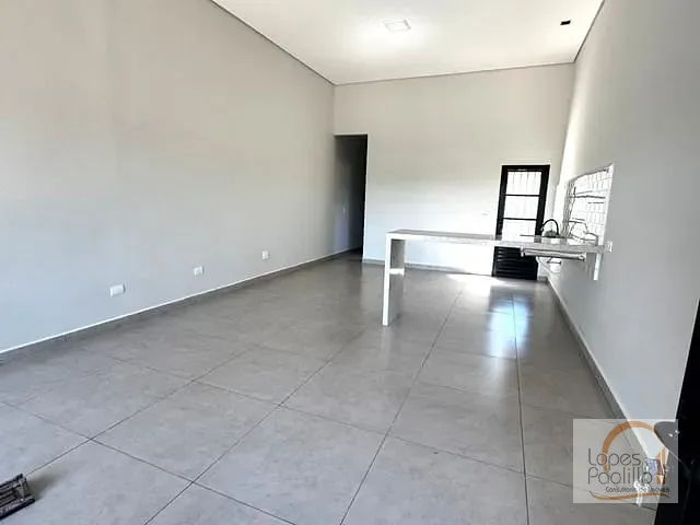 Casa com 125m² 2 quartos e 1 banheiro, à venda, no bairro Jardim São Felipe em Atibaia