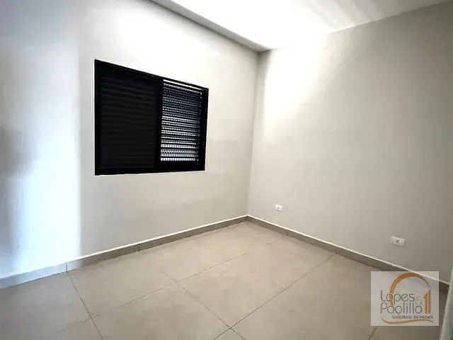 Casa com 125m² 2 quartos e 1 banheiro, à venda, no bairro Jardim São Felipe em Atibaia