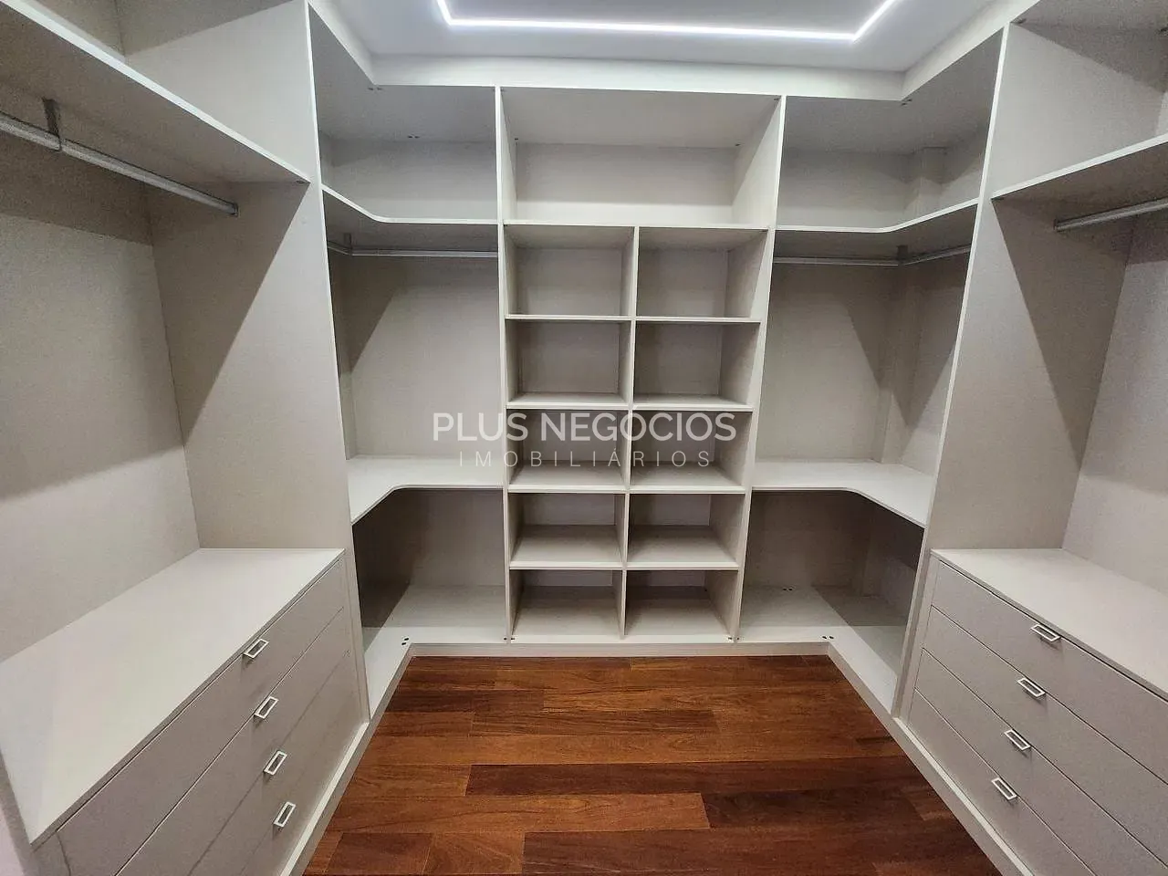 Casa, 3 quartos, 390 m² - Foto 22