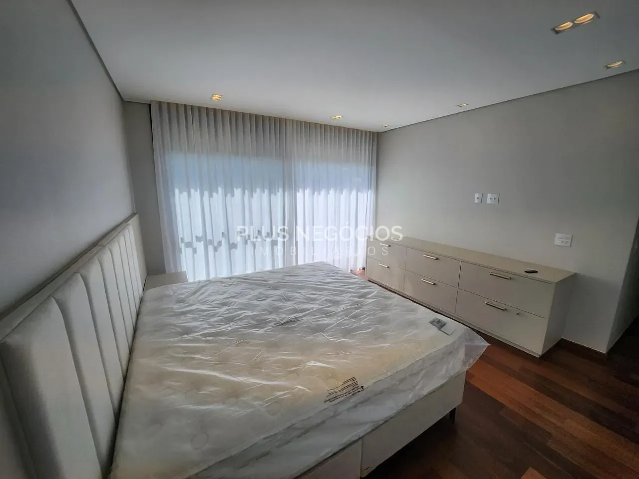 Casa, 3 quartos, 390 m² - Foto 27