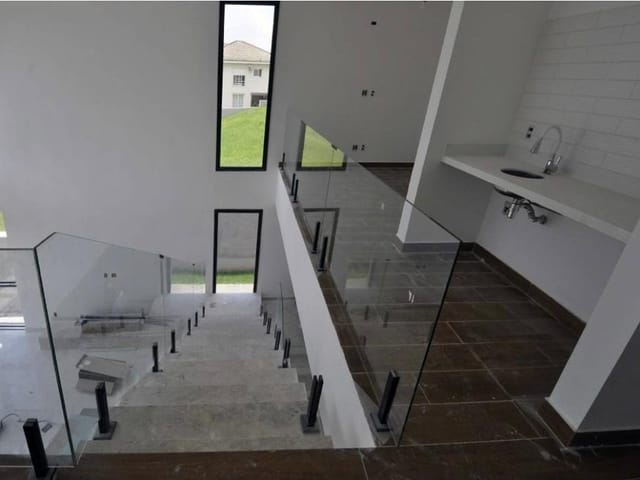 Casa 4 quartos e 6 banheiros, à venda, no bairro Alphaville em Santana de Parnaíba