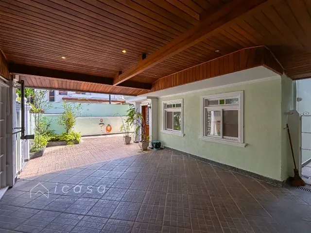 Casa com 434m² 4 quartos e 6 banheiros, à venda ou para alugar, no bairro Jardim das Colinas em São José dos Campos