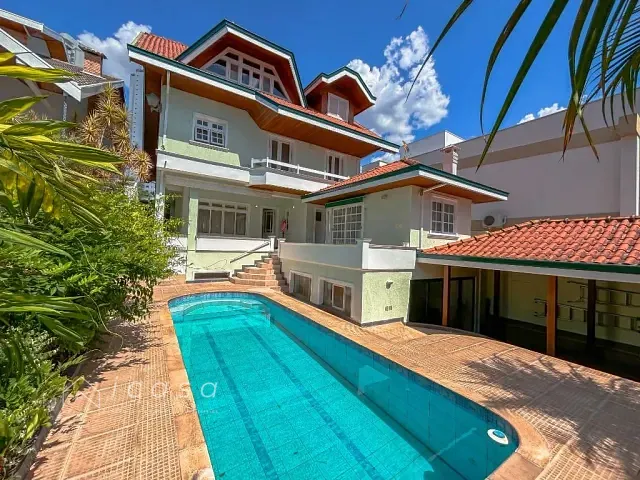 Casa com 434m² 4 quartos e 6 banheiros, à venda ou para alugar, no bairro Jardim das Colinas em São José dos Campos
