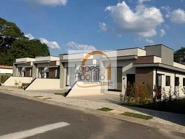 Casa com 272m² 3 quartos e 1 banheiro, à venda, no bairro Caetetuba em Atibaia