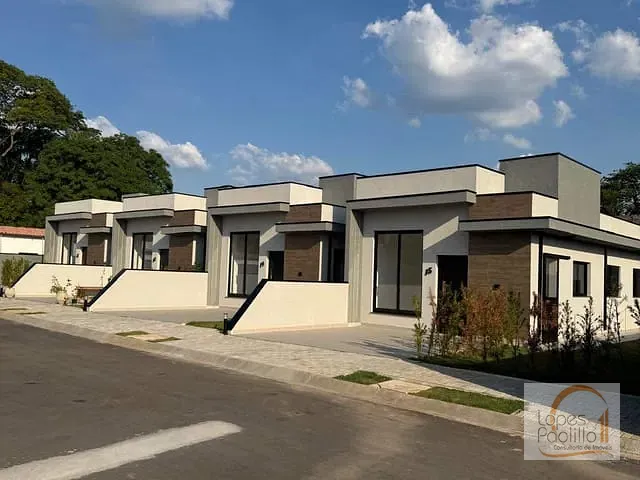 Casa com 272m² 3 quartos e 1 banheiro, à venda, no bairro Caetetuba em Atibaia
