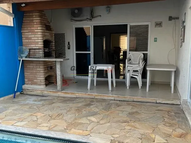 Casa com 300m² 3 quartos e 4 banheiros, à venda, no bairro Jardim Esplanada II em Indaiatuba