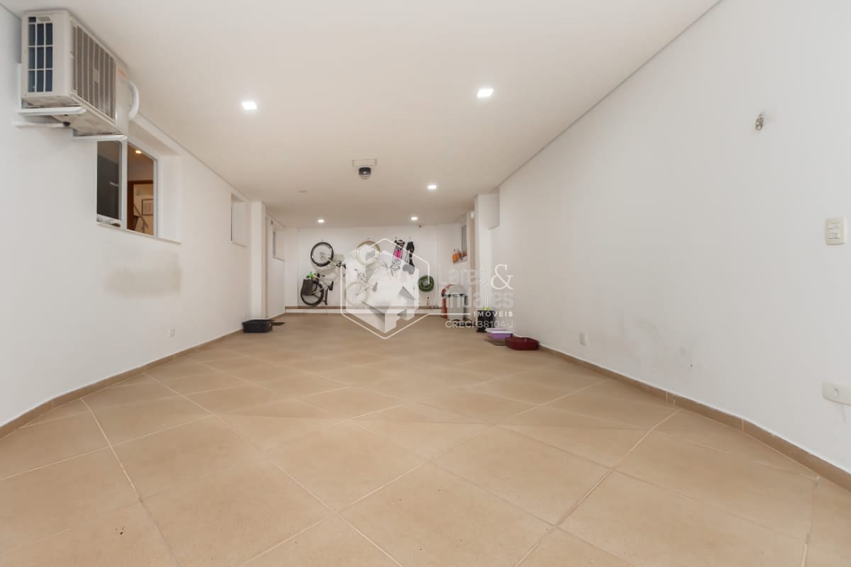 Casa, 4 quartos, 210 m² - Foto 47