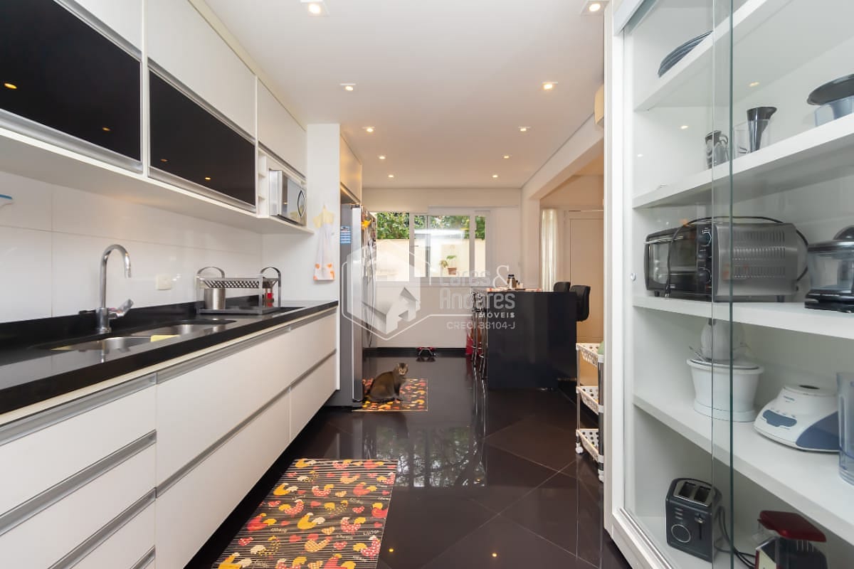 Casa, 4 quartos, 210 m² - Foto 40