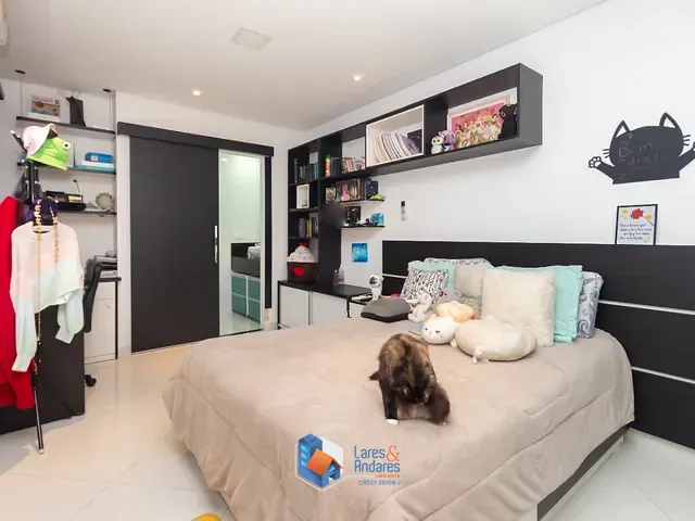 Casa com 210m² 4 quartos e 4 banheiros, à venda, no bairro Parque São Domingos em São Paulo