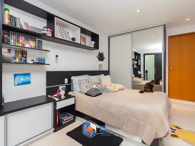 Casa com 210m² 4 quartos e 4 banheiros, à venda, no bairro Parque São Domingos em São Paulo